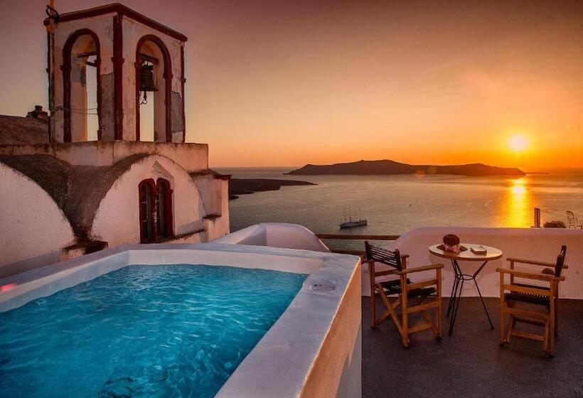 سوییت جونیور اجرایی, Aperto Suites  Adults Only
