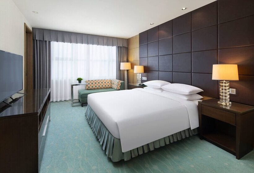 Президентский Люкс, Courtyard By Marriott Kunshan