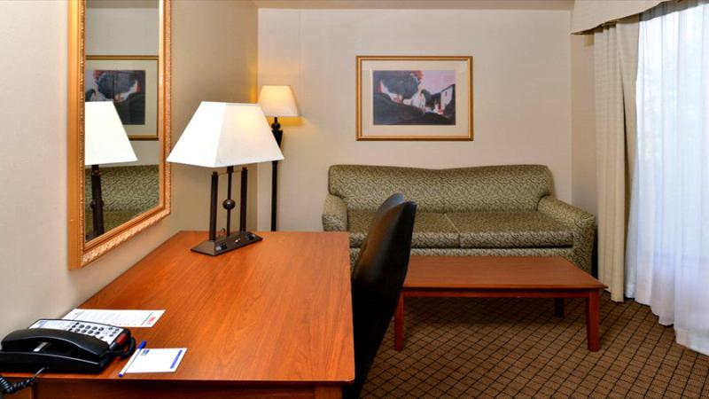 스탠다드 룸 킹사이즈 침대, Holiday Inn Express Hotel & Suites Lincoln By Ihg