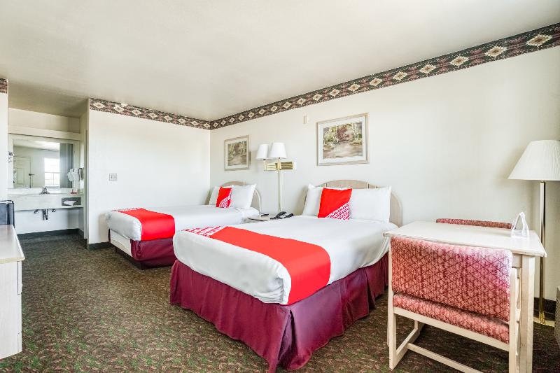 Номер Стандарт, Holiday Inn Express & Suites West By Ihg