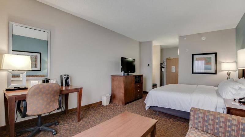 Люкс Адаптированный для Инвалидов, Holiday Inn Express And Suites St. Cloud, An Ihg