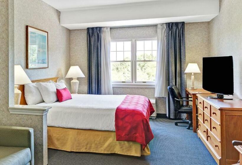 Люкс Deluxe Кровать Кинг, Ramada By Wyndham Saco/old Orchard Beach Area