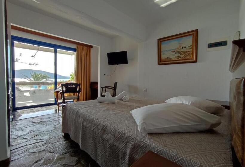 带海景的复工套房, Alexandros By The Beach   Serifos