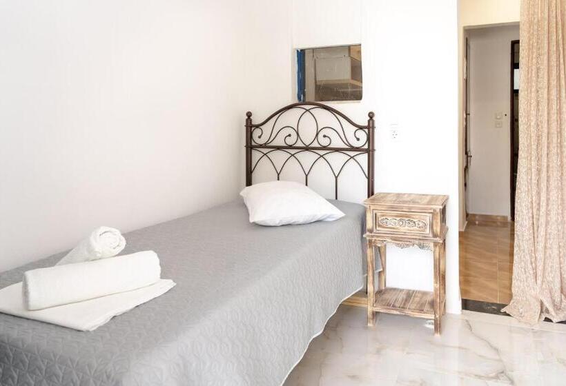 四人标准间, Alexandros By The Beach   Serifos