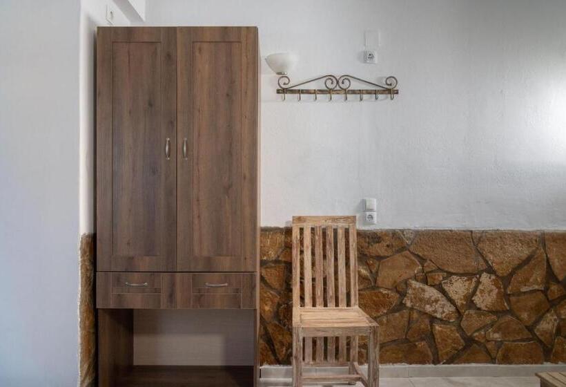 スタンダード４人部屋, Alexandros By The Beach   Serifos