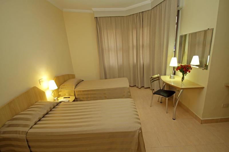 Pokój Standard Łóżko King Size, Holiday Inn Express & Suites Malvern, An Ihg