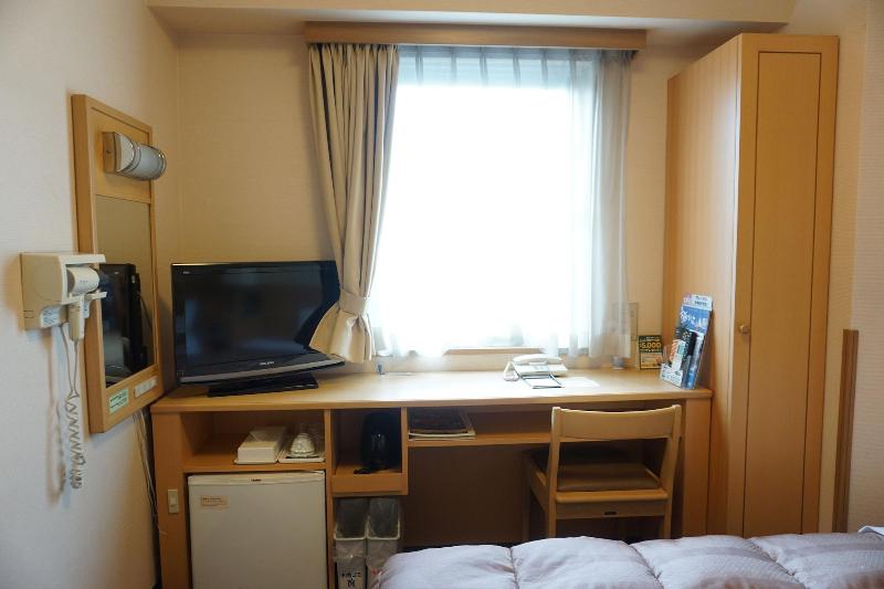 Номер Стандарт, Route Inn Hakata Ekimae  Hakataguchi