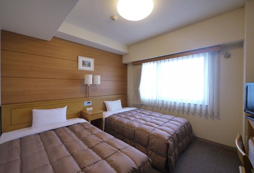 Номер Стандарт, Route Inn Yukuhashi