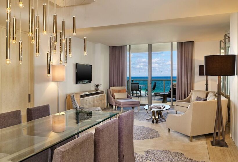 Suíte, The St. Regis Bal Harbour Resort