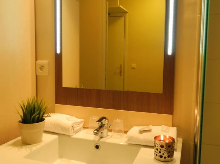 Студия Стандарт, Villa Val Senart 1ere Avenue