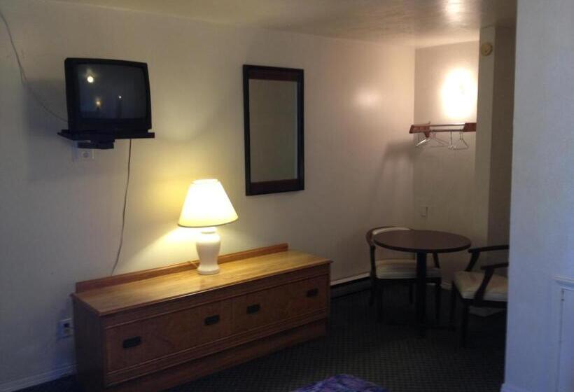 带大床的标准间, Budget Inn