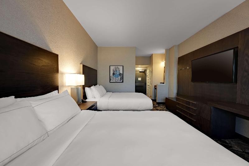 اتاق استاندارد با تخت بزرگ, Doubletree By Hilton Denver International Airport