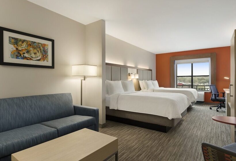 身障者適用スイートルーム, Holiday Inn Express Hotel & Suites Mount Pleasant   Charleston, An Ihg