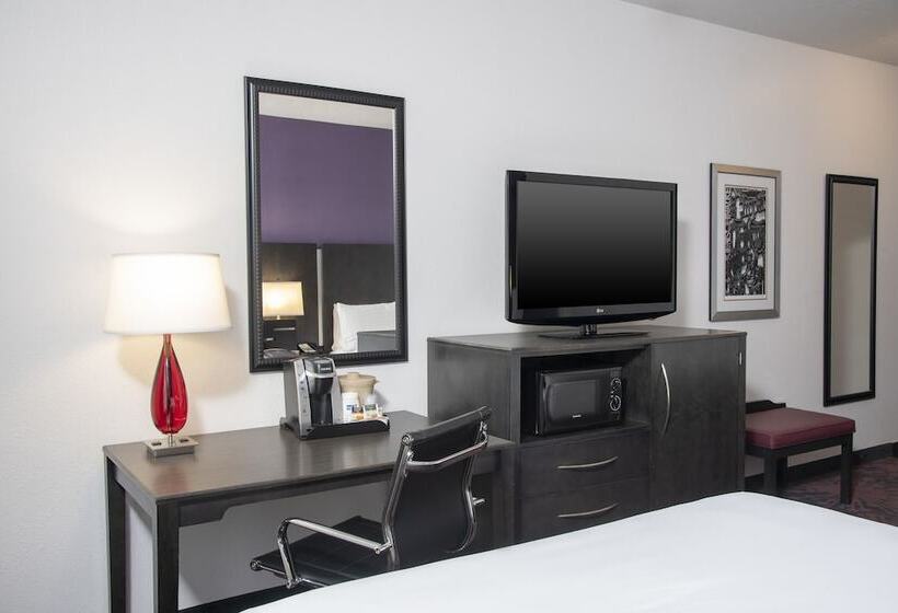 Люкс, Holiday Inn Express & Suites Columbus   Polaris Parkway / Columbus, An Ihg