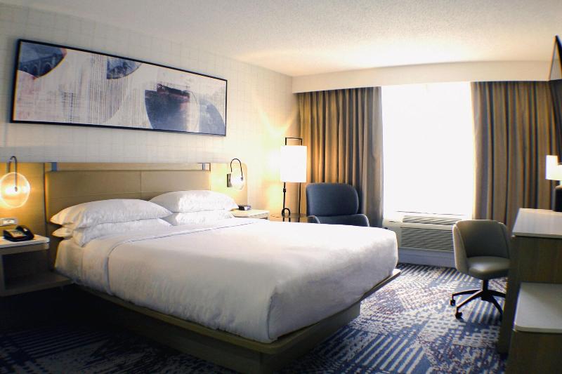 Стандартный Номер Кровать Кинг, Delta Hotels By Marriott Colonial Heights