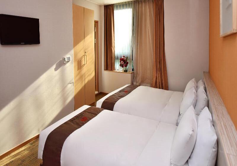 Номер Deluxe, Skypark Myeongdong 2