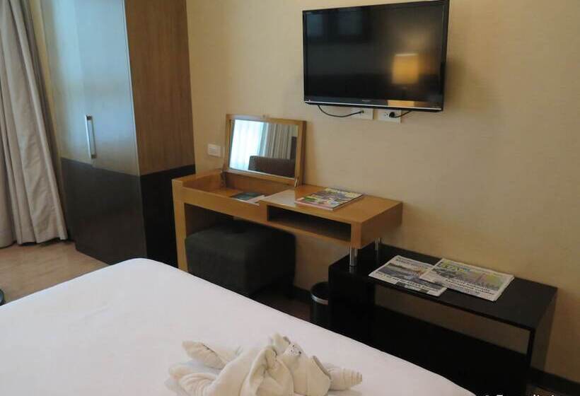 Номер Deluxe, One Tagaytay Place