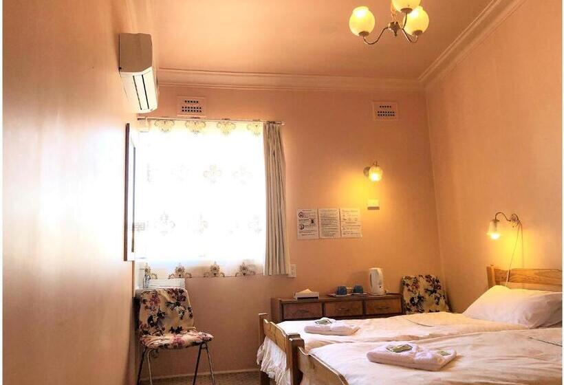 Номер Стандарт Совместная Ванная, The Clarendon Motel Katoomba