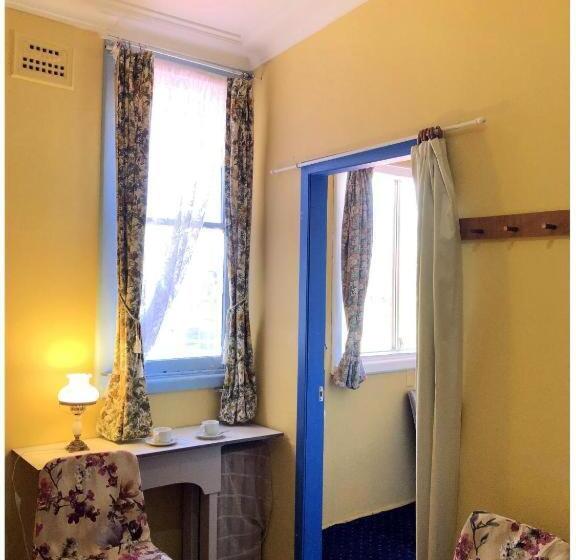 Номер Стандарт Четырехместный Совместный Санузел, The Clarendon Motel Katoomba