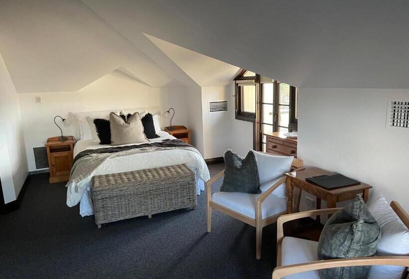 Номер Стандарт с Балконом, Ballina Manor Boutique