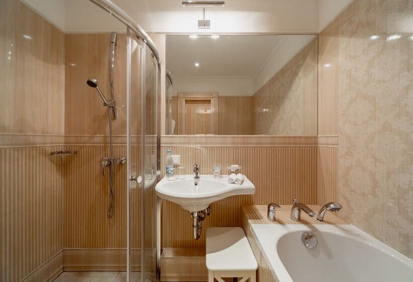 디럭스 룸, Boutique Hotel Golden Triangle