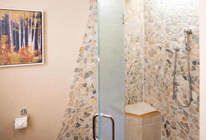 Номер Стандарт, High Peaks Resort