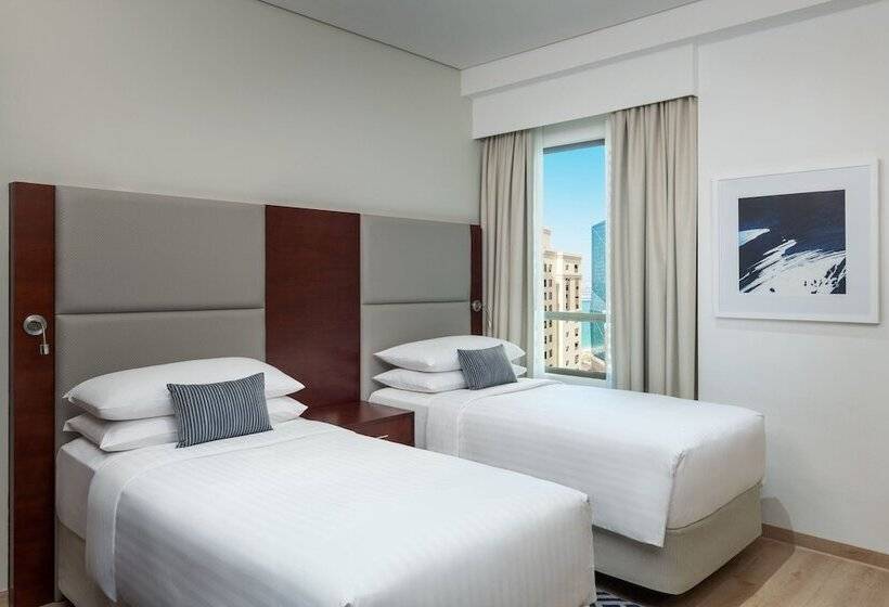 Люкс 4 Спальни, Delta Hotels By Marriott Jumeirah Beach, Dubai