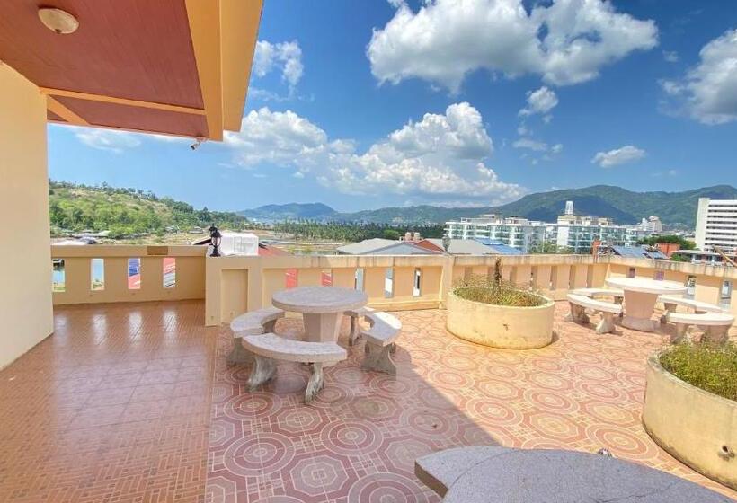 디럭스 룸 킹사이즈 침대, Sm Patong Resort