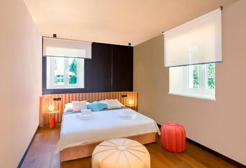 Президентский Люкс, Ribarska Koliba Resort