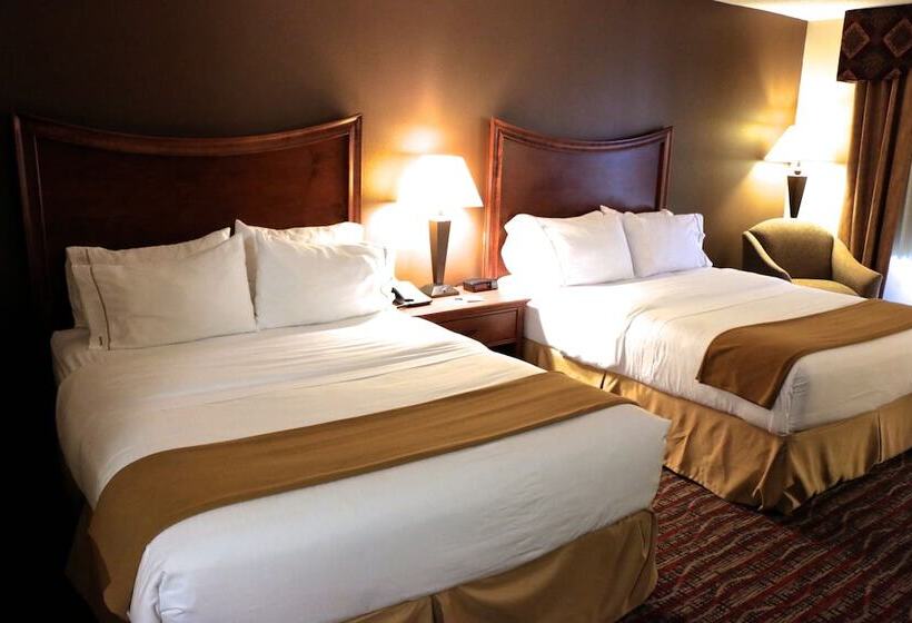 Номер Стандарт, Holiday Inn Express Hotel & Suites Pierre Fort Pierre, An Ihg