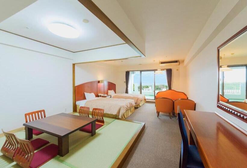 Номер Стандарт Боковой Вид на Море, Kanehide Onna Marine View Palace