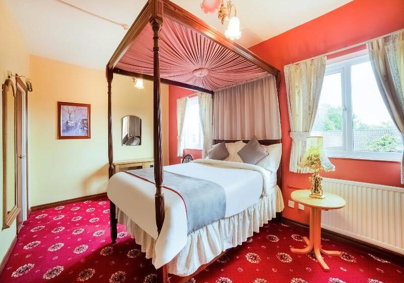 带大床的标准间, Super 8 By Wyndham Saskatoon Near Downtown