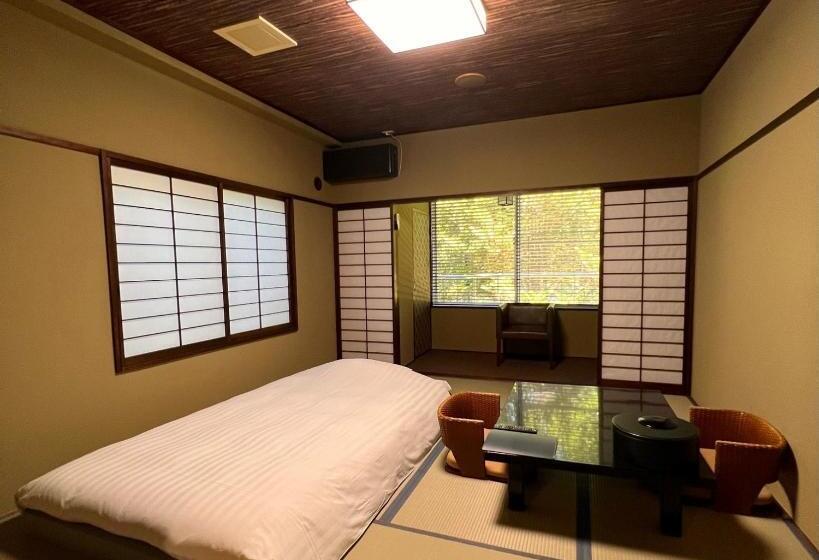 Quarto Estandar Banheiro Compartilhado, Mount View Hakone