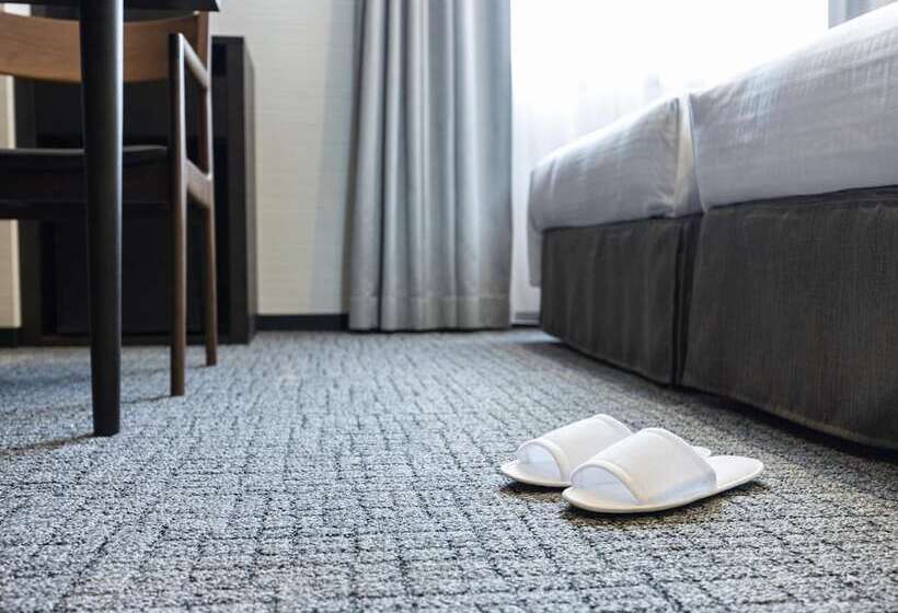 Номер Стандарт, Tokyu Stay Nishi Shinjuku
