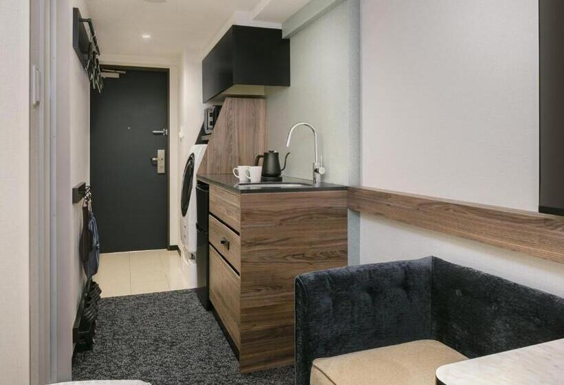 Номер Стандарт, Tokyu Stay Nishi Shinjuku