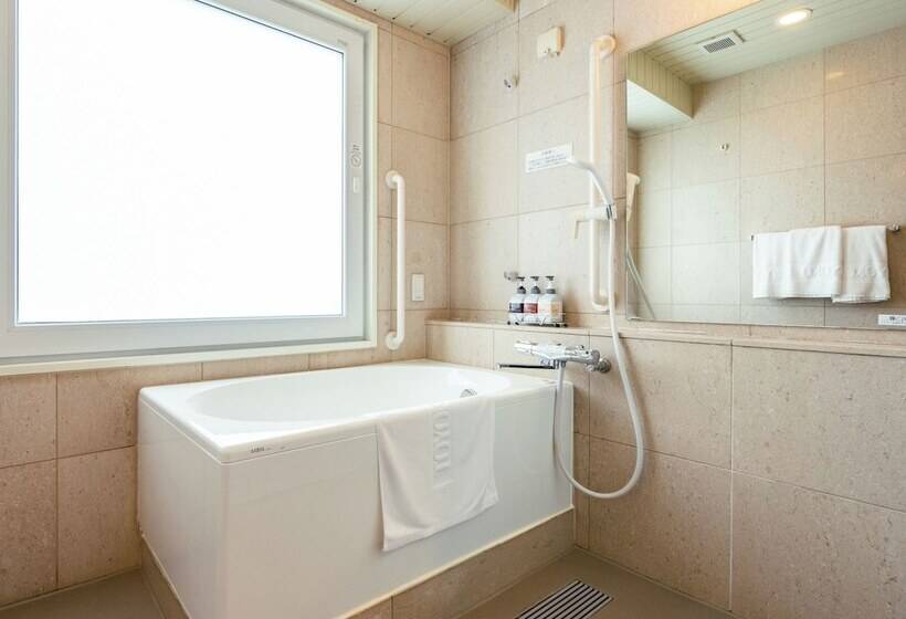 اتاق استاندارد سه نفره, Toyoko Inn Chubu Kokusai-kuko Honkan Orange Side
