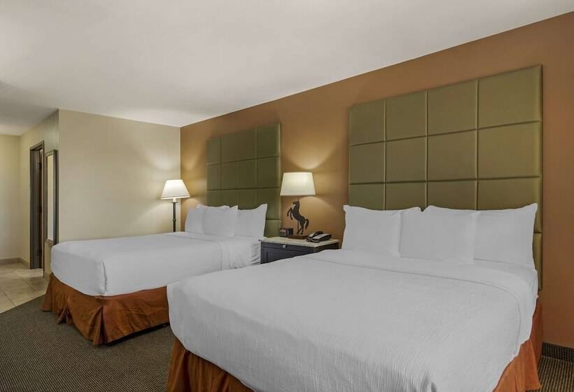Номер Стандарт 2 Двуспальные Кровати, Best Western Plus Country Inn & Suites