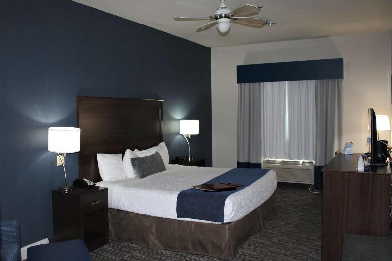 Номер Стандарт, Best Western Plus Lake Dallas Inn & Suites