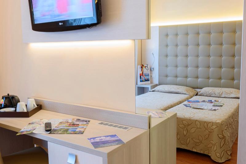 اتاق استاندارد, Dukes Hotel Hakata