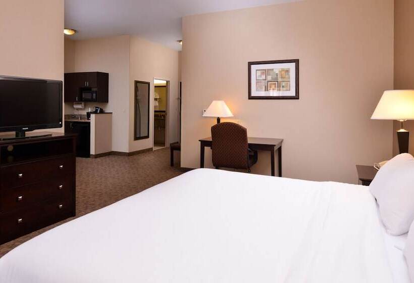 스위트, Holiday Inn Express & Suites Fairmont, An Ihg