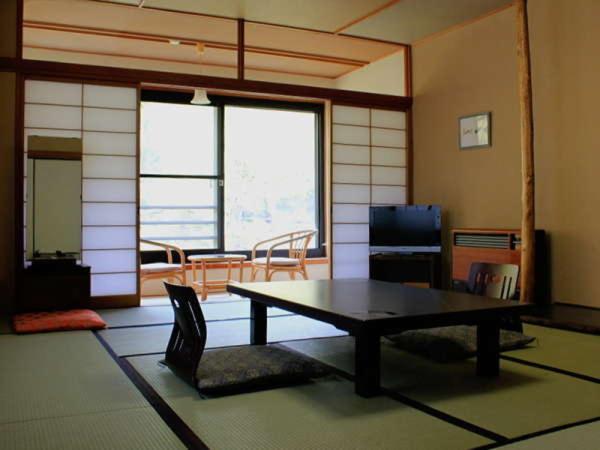 Deluxe room with river view, Takaragawa Onsen Ousenkaku
