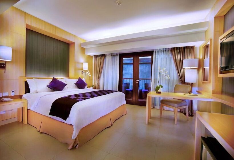 Президентский Люкс, Quest Hotel Kuta By Aston