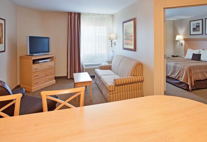Люкс Адаптированный для Инвалидов, Candlewood Suites Junction City   Ft. Riley, An Ihg
