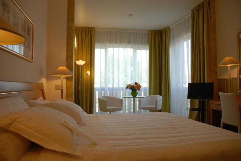 스탠다드 스튜디오, Candlewood Suites Lake Charles Sulphur, An Ihg