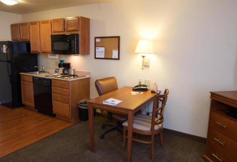 Номер Стандарт Адаптированный для Инвалидов, Candlewood Suites Springfield, An Ihg