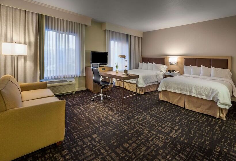 استودیوی استاندارد, Hampton Inn & Suites Reno