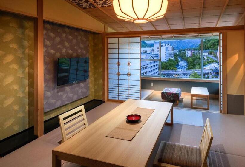 اتاق استاندارد با چشم‌انداز رودخانه, Kinugawa Plaza