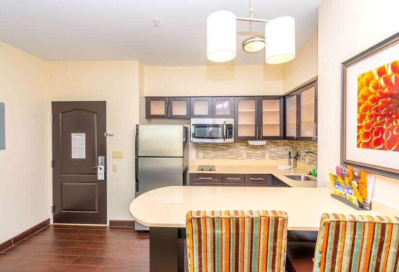 סוויטת 2 חדרי שינה, Staybridge Suites Houston   Iah Airport, An Ihg