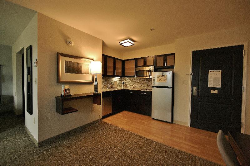 Студио Стандарт Кровать Кинг, Staybridge Suites Syracuse Liverpool, An Ihg