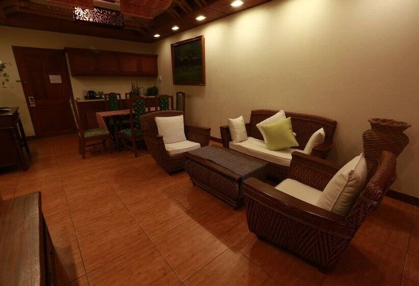 سوئیت پرزیدنت, Java